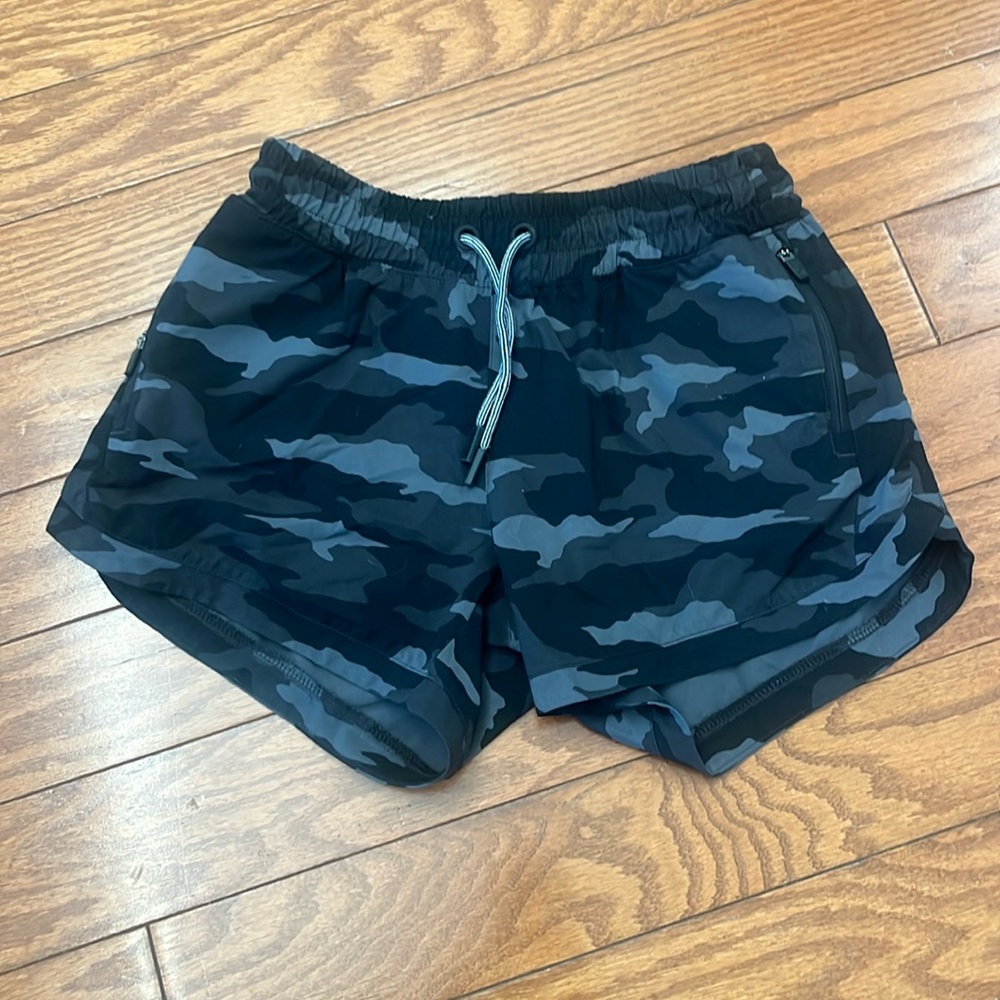 Girls, Athleta girl camo shorts
